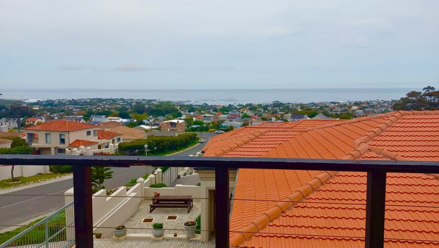 1 Bedroom Property for Sale in Onrus Western Cape